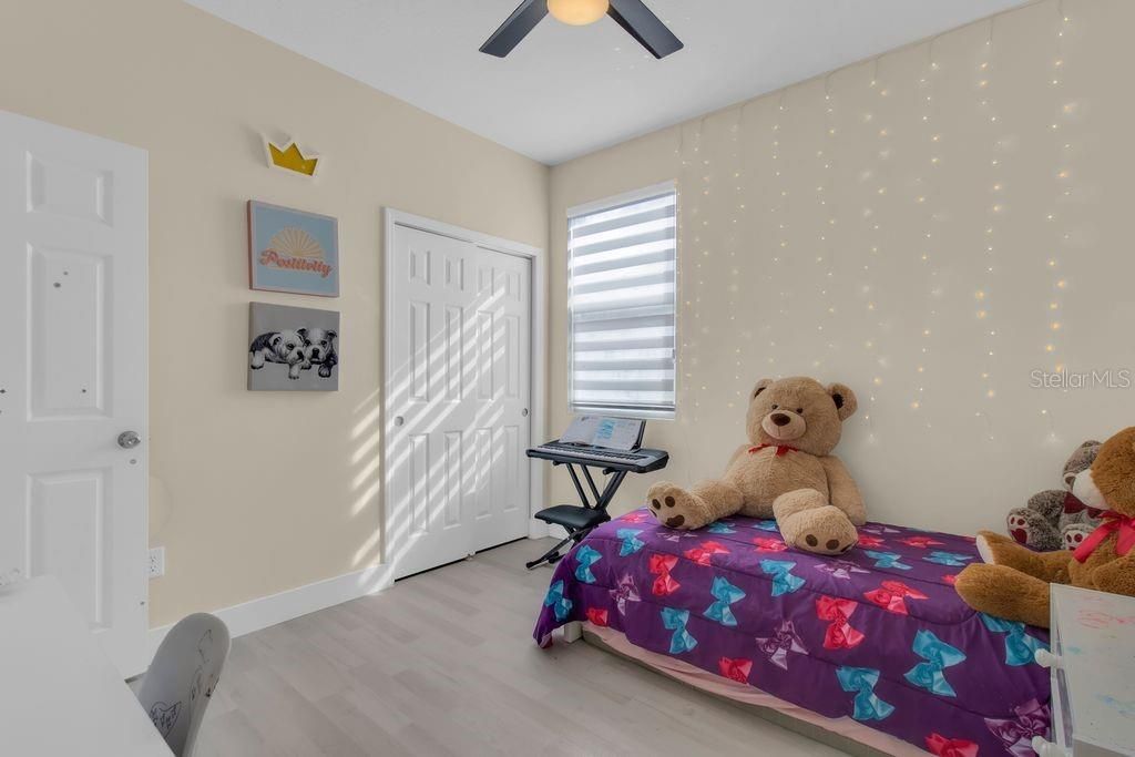 For Sale: $590,000 (4 beds, 2 baths, 2320 Square Feet)