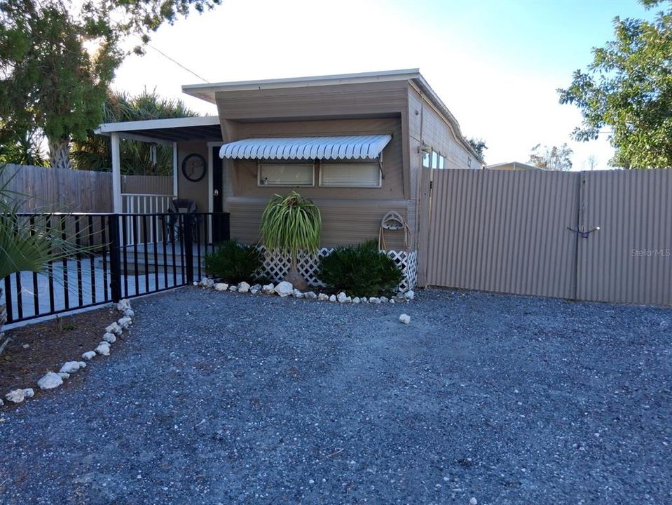 En Renta: $1,750 (2 camas, 1 baños, 800 Pies cuadrados)