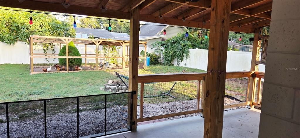 For Sale: $425,000 (3 beds, 2 baths, 1307 Square Feet)