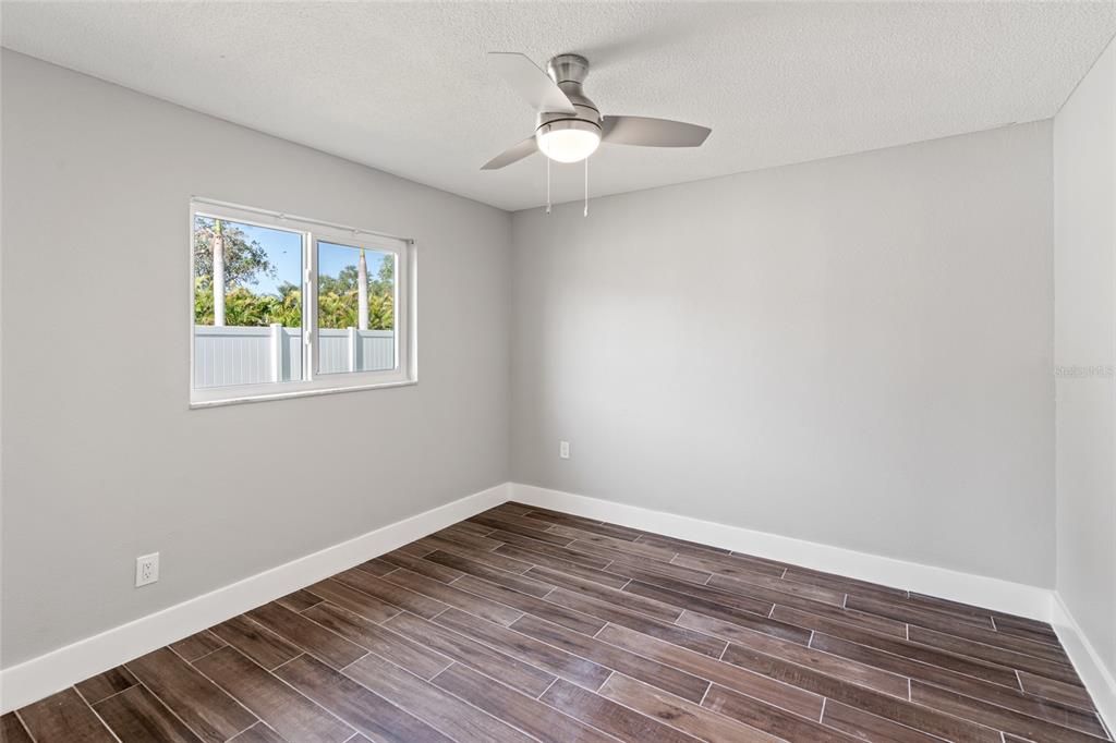 En Venta: $415,000 (4 camas, 2 baños, 1797 Pies cuadrados)