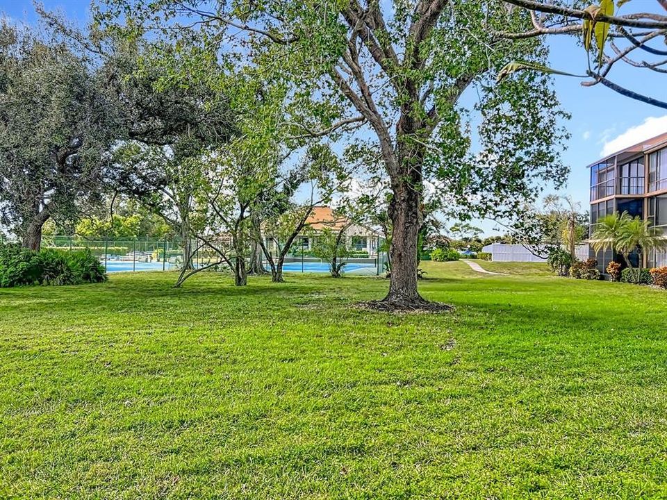 待售: $169,900 (2 贝兹, 2 浴室, 940 平方英尺)