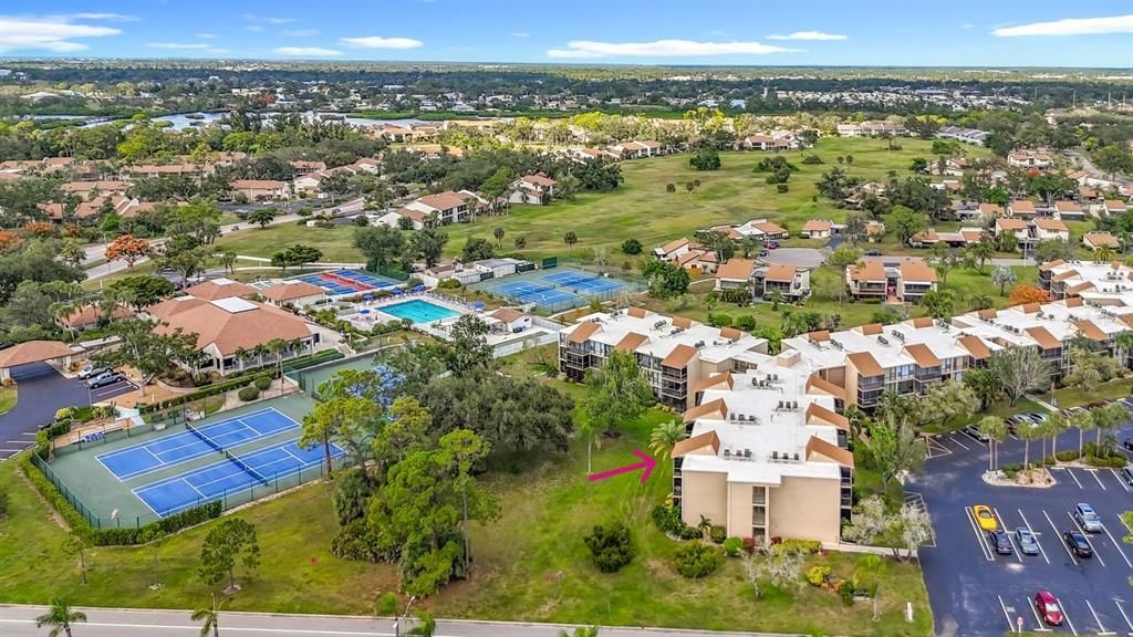 待售: $169,900 (2 贝兹, 2 浴室, 940 平方英尺)