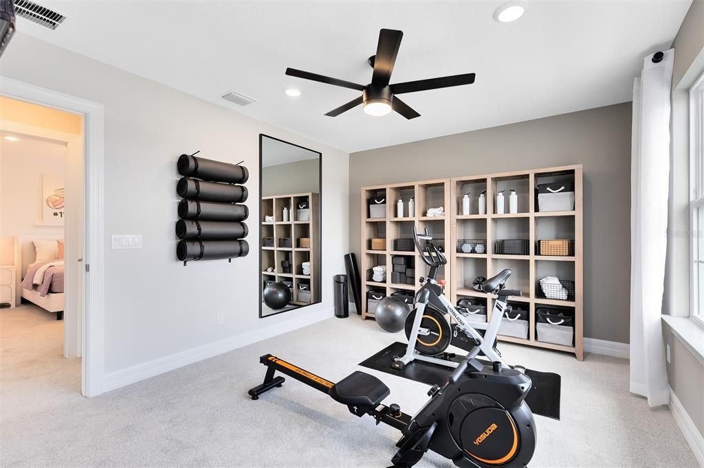 合同活跃: $523,480 (4 贝兹, 3 浴室, 2894 平方英尺)