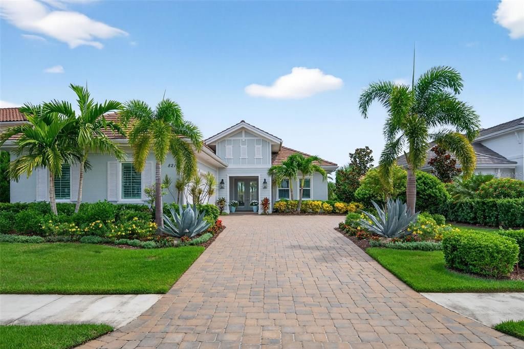 На продажу: $1,949,900 (3 спален, 2 ванн, 2427 Квадратных фут)