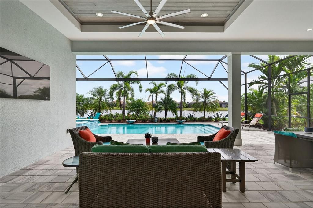 На продажу: $1,949,900 (3 спален, 2 ванн, 2427 Квадратных фут)