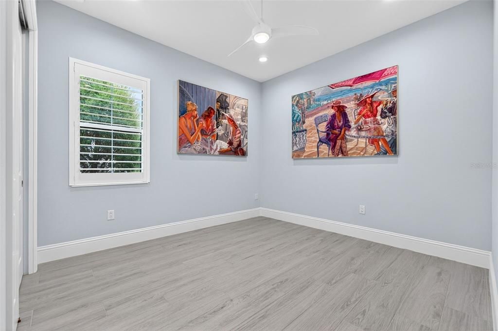 На продажу: $1,949,900 (3 спален, 2 ванн, 2427 Квадратных фут)