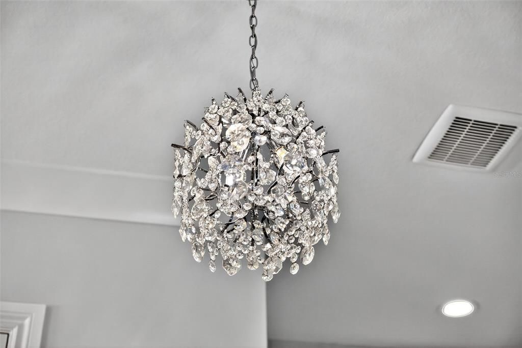 На продажу: $1,949,900 (3 спален, 2 ванн, 2427 Квадратных фут)