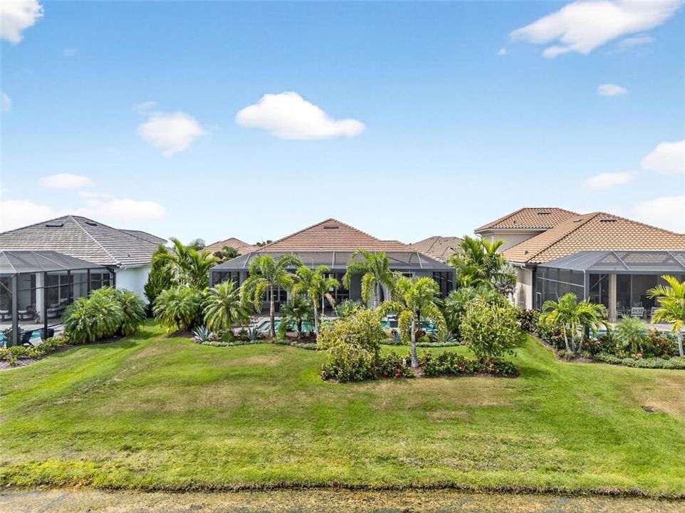 На продажу: $1,949,900 (3 спален, 2 ванн, 2427 Квадратных фут)