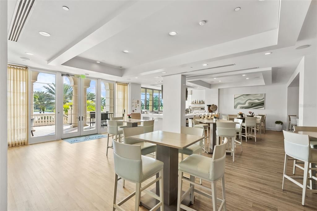 На продажу: $1,949,900 (3 спален, 2 ванн, 2427 Квадратных фут)