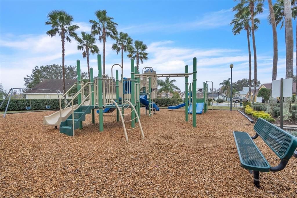 For Sale: $514,999 (4 beds, 2 baths, 2316 Square Feet)