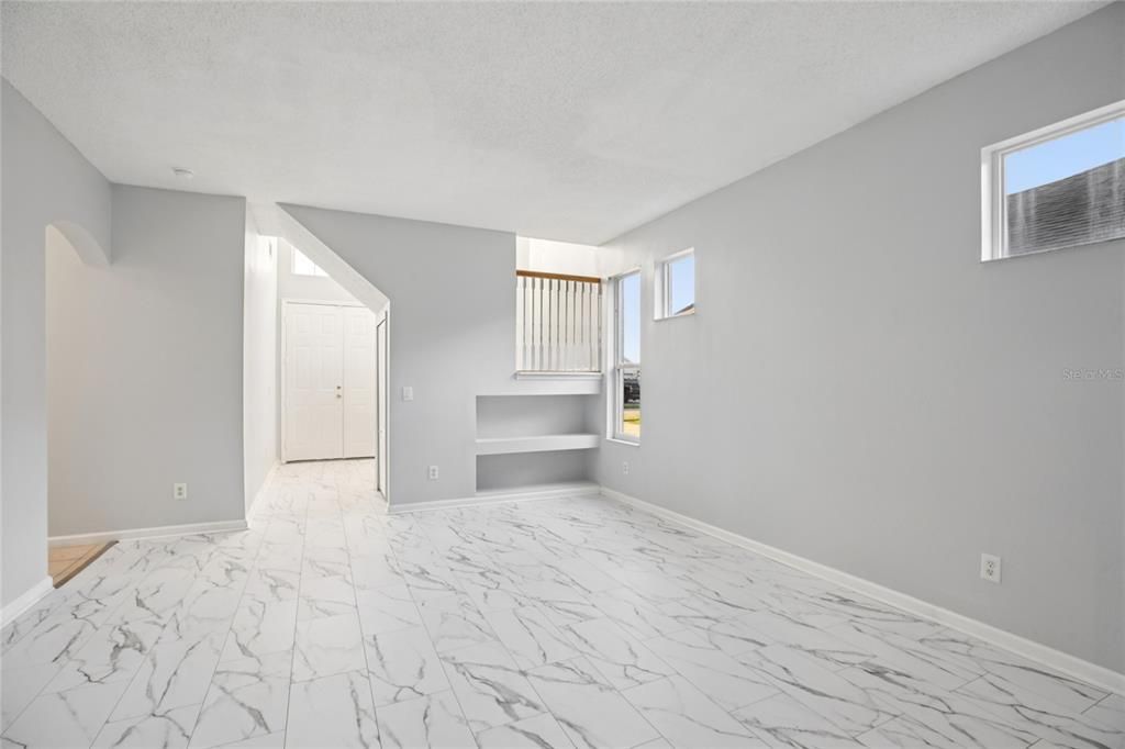 For Sale: $514,999 (4 beds, 2 baths, 2316 Square Feet)