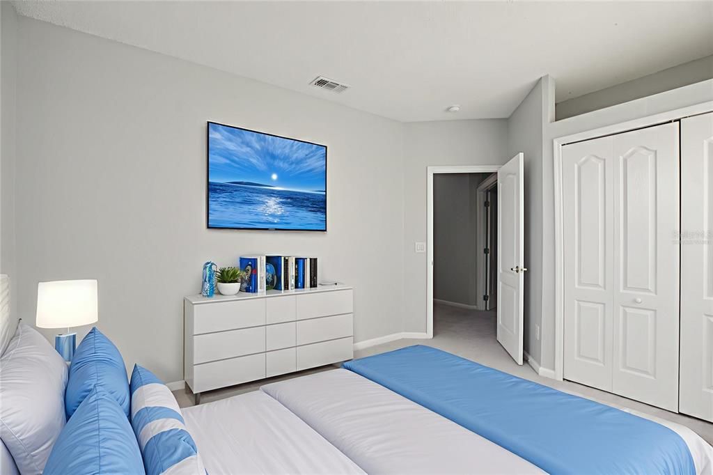 For Sale: $514,999 (4 beds, 2 baths, 2316 Square Feet)