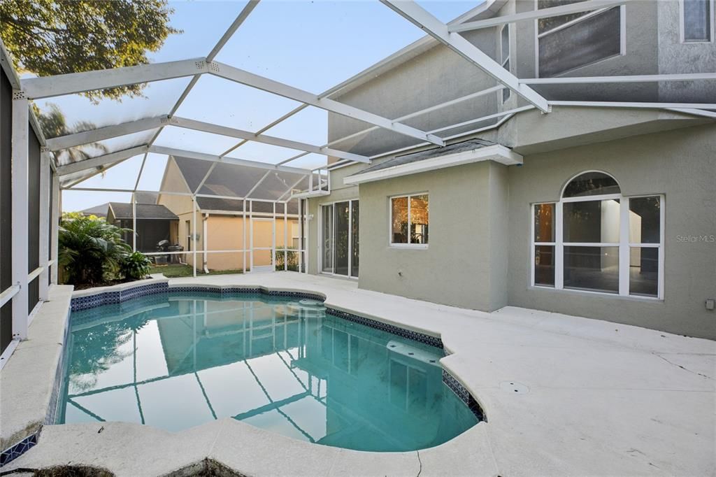 For Sale: $514,999 (4 beds, 2 baths, 2316 Square Feet)