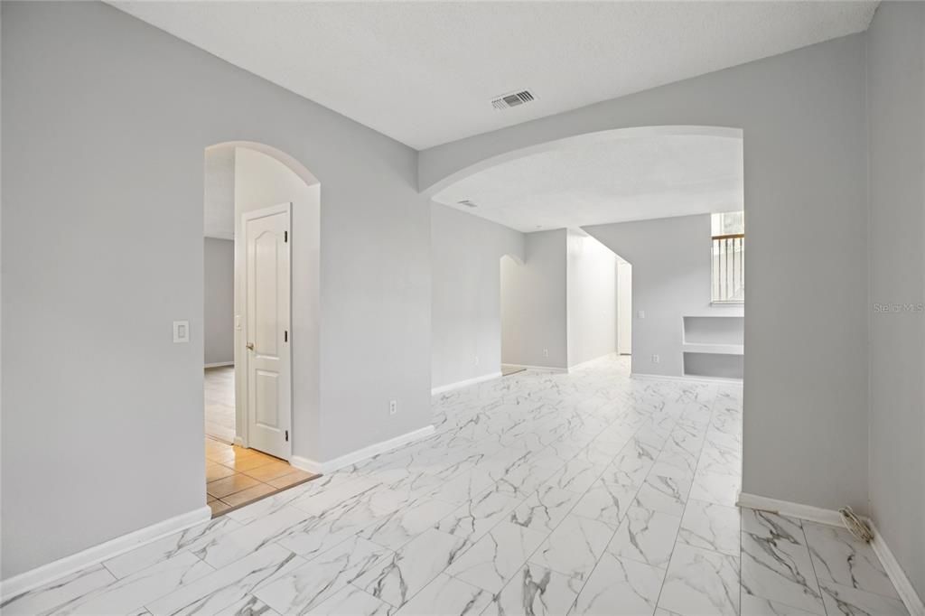 For Sale: $514,999 (4 beds, 2 baths, 2316 Square Feet)