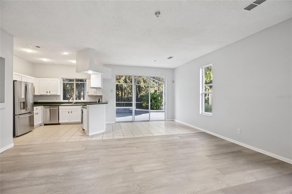 For Sale: $514,999 (4 beds, 2 baths, 2316 Square Feet)