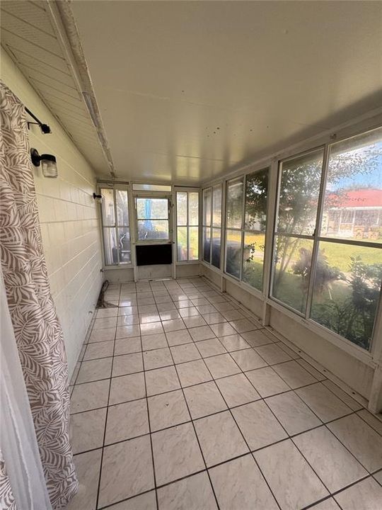 出租: $1,500 (2 贝兹, 1 浴室, 750 平方英尺)