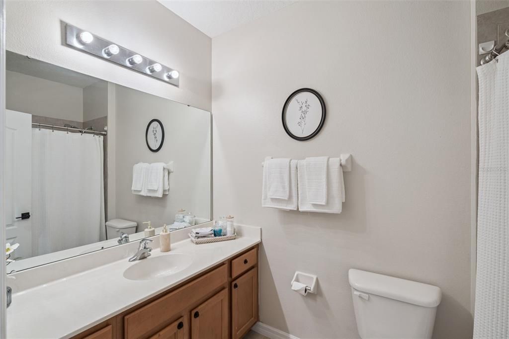 На продажу: $325,000 (3 спален, 2 ванн, 1526 Квадратных фут)