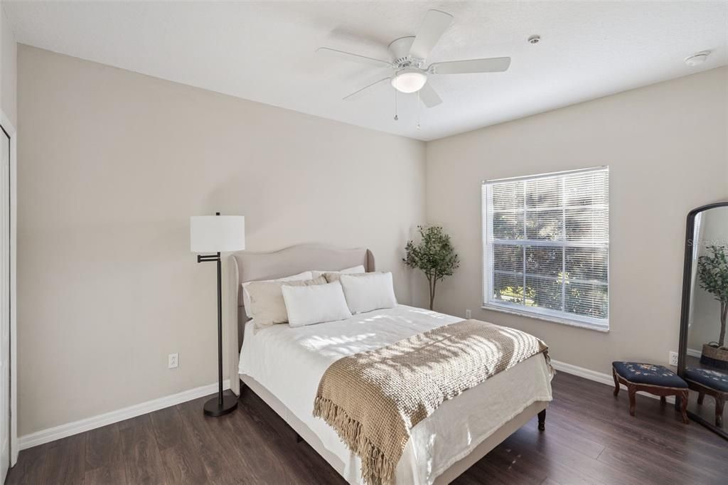 На продажу: $325,000 (3 спален, 2 ванн, 1526 Квадратных фут)