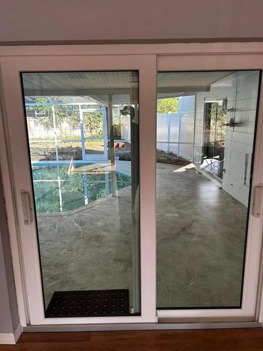 На продажу: $599,000 (5 спален, 4 ванн, 2195 Квадратных фут)