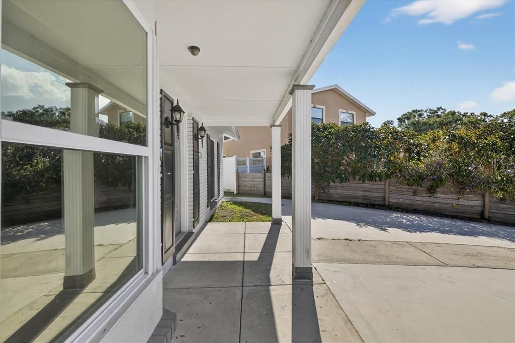 На продажу: $599,000 (5 спален, 4 ванн, 2195 Квадратных фут)