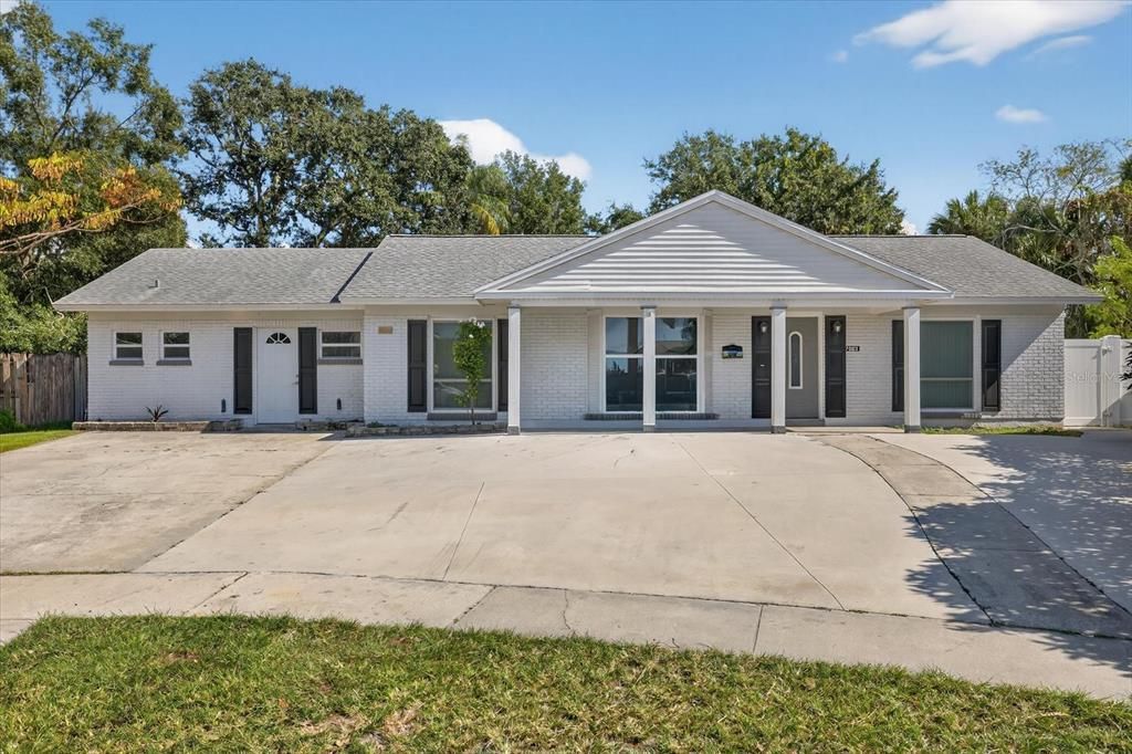 На продажу: $599,000 (5 спален, 4 ванн, 2195 Квадратных фут)