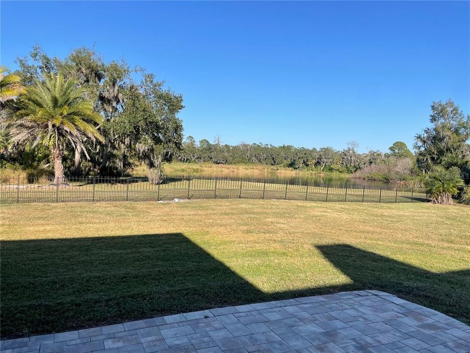 На продажу: $600,000 (4 спален, 2 ванн, 2310 Квадратных фут)