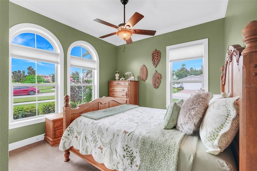 待售: $669,000 (3 贝兹, 2 浴室, 2916 平方英尺)