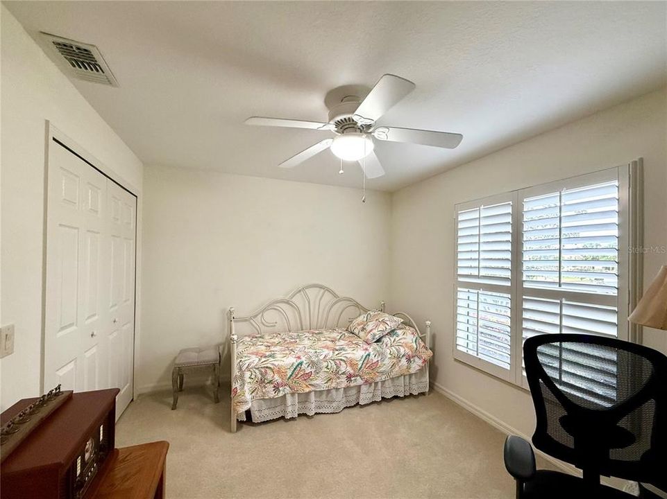 For Sale: $275,987 (3 beds, 2 baths, 1676 Square Feet)