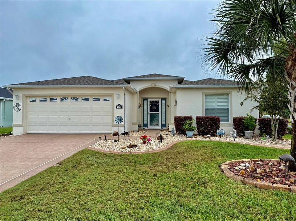 For Sale: $275,987 (3 beds, 2 baths, 1676 Square Feet)