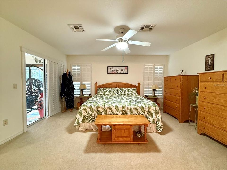 For Sale: $275,987 (3 beds, 2 baths, 1676 Square Feet)