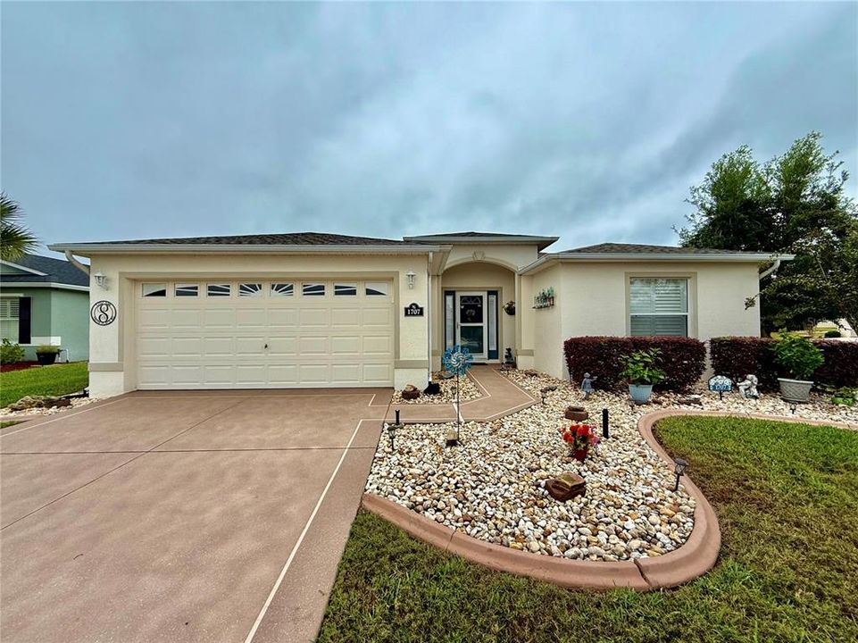 For Sale: $275,987 (3 beds, 2 baths, 1676 Square Feet)