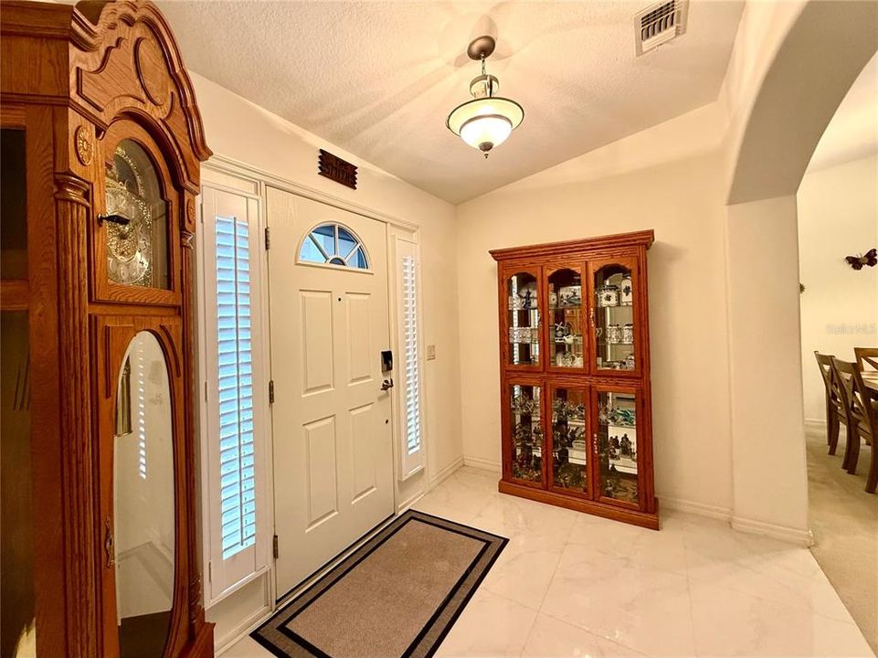 For Sale: $275,987 (3 beds, 2 baths, 1676 Square Feet)