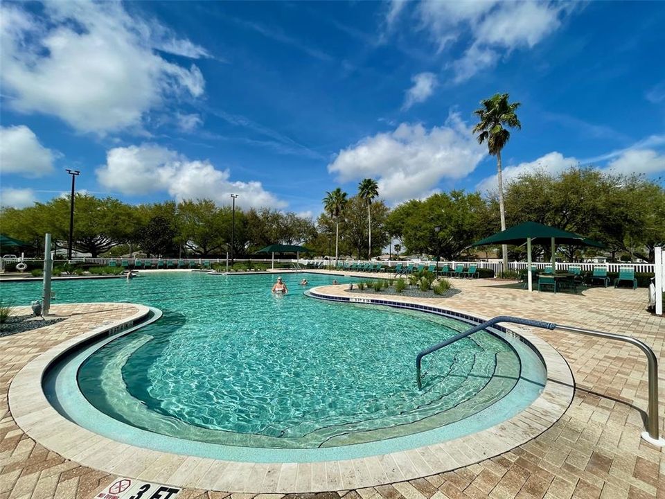 For Sale: $275,987 (3 beds, 2 baths, 1676 Square Feet)