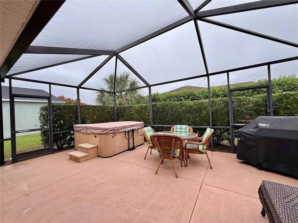 For Sale: $275,987 (3 beds, 2 baths, 1676 Square Feet)