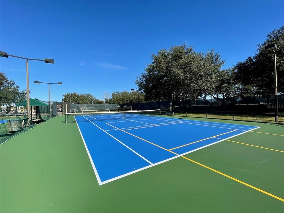 For Sale: $275,987 (3 beds, 2 baths, 1676 Square Feet)