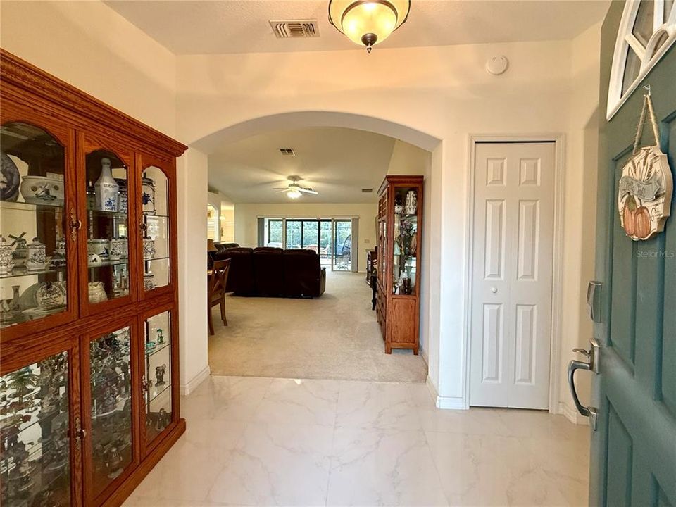 For Sale: $275,987 (3 beds, 2 baths, 1676 Square Feet)