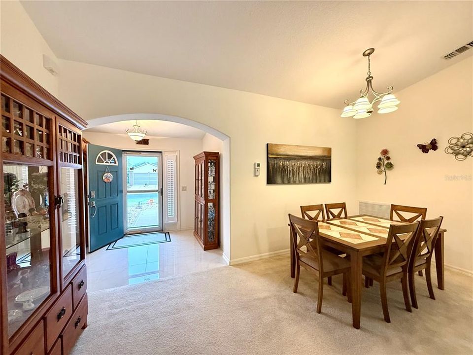 For Sale: $275,987 (3 beds, 2 baths, 1676 Square Feet)