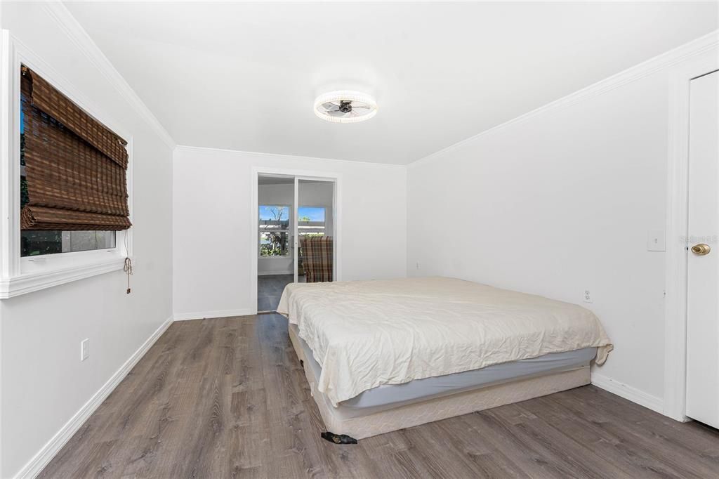 For Sale: $186,000 (2 beds, 2 baths, 1464 Square Feet)