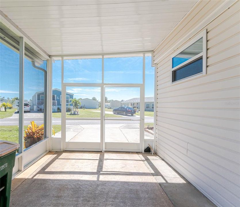 For Sale: $186,000 (2 beds, 2 baths, 1464 Square Feet)