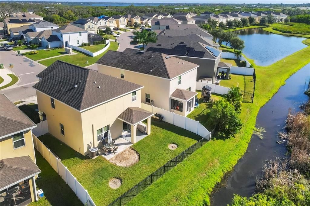 En Venta: $379,000 (4 camas, 2 baños, 1997 Pies cuadrados)