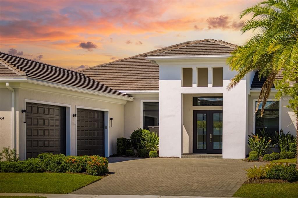 Recently Sold: $1,395,000 (3 beds, 4 baths, 3688 Square Feet)