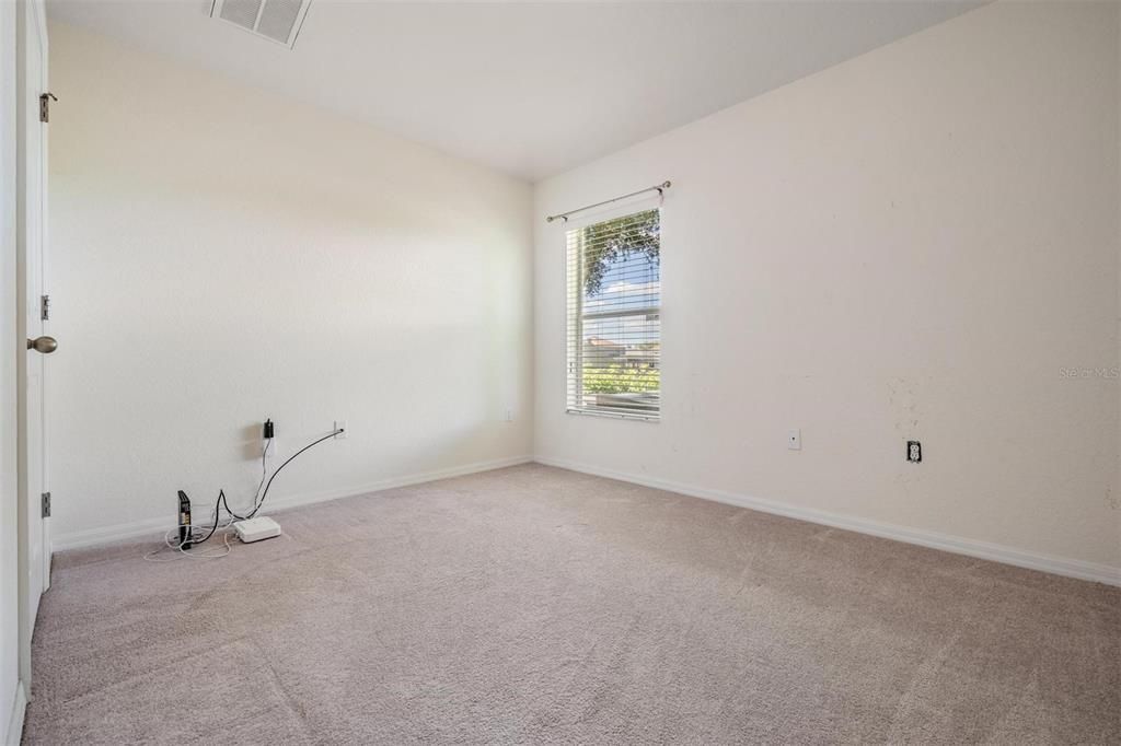 На продажу: $355,000 (3 спален, 2 ванн, 1820 Квадратных фут)