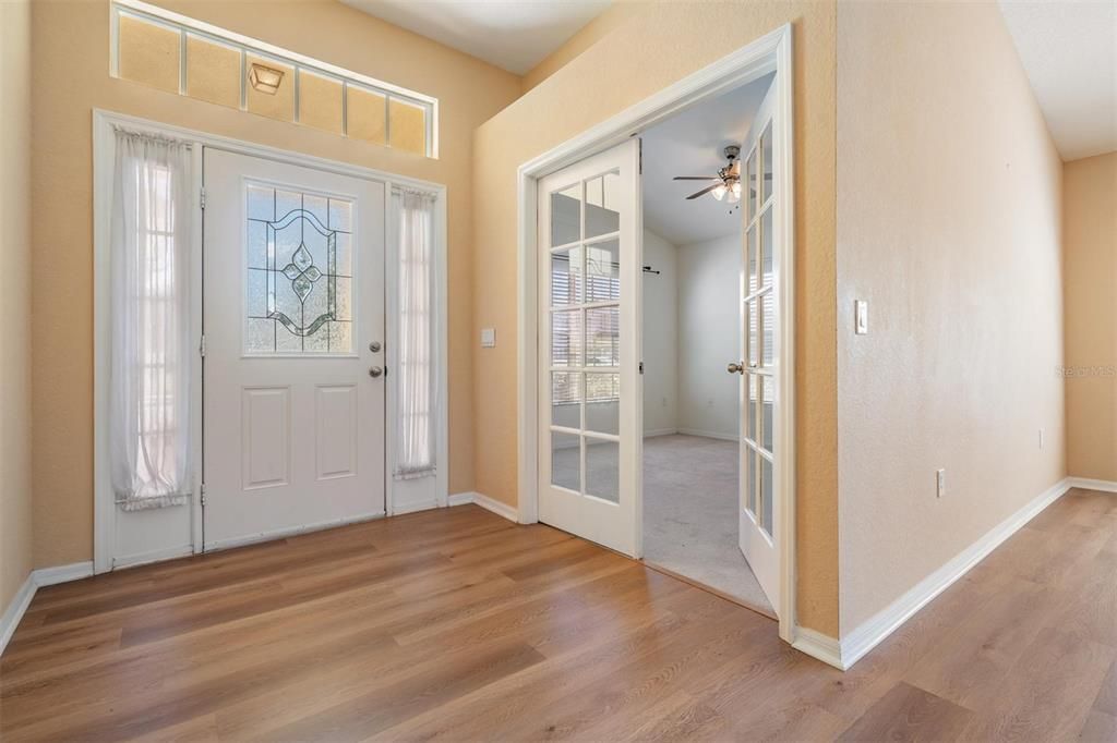 На продажу: $355,000 (3 спален, 2 ванн, 1820 Квадратных фут)