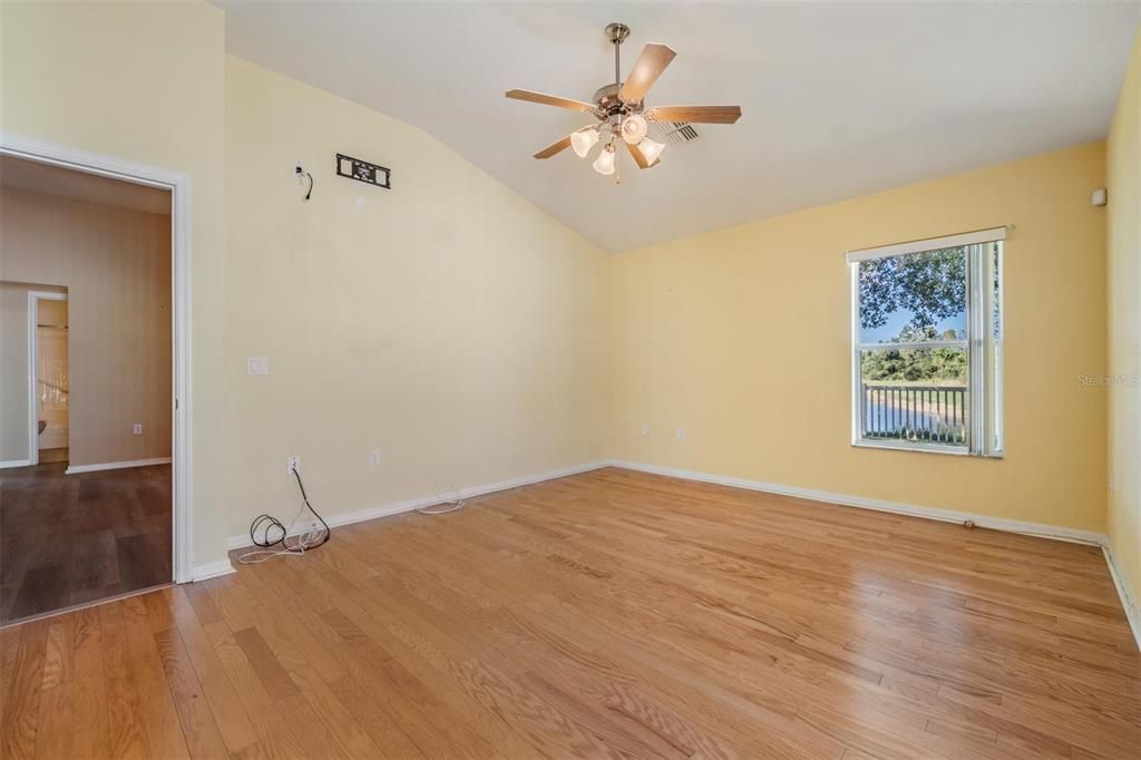 На продажу: $355,000 (3 спален, 2 ванн, 1820 Квадратных фут)