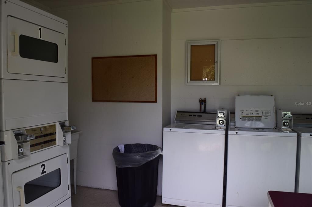 出租: $1,400 (1 贝兹, 1 浴室, 552 平方英尺)