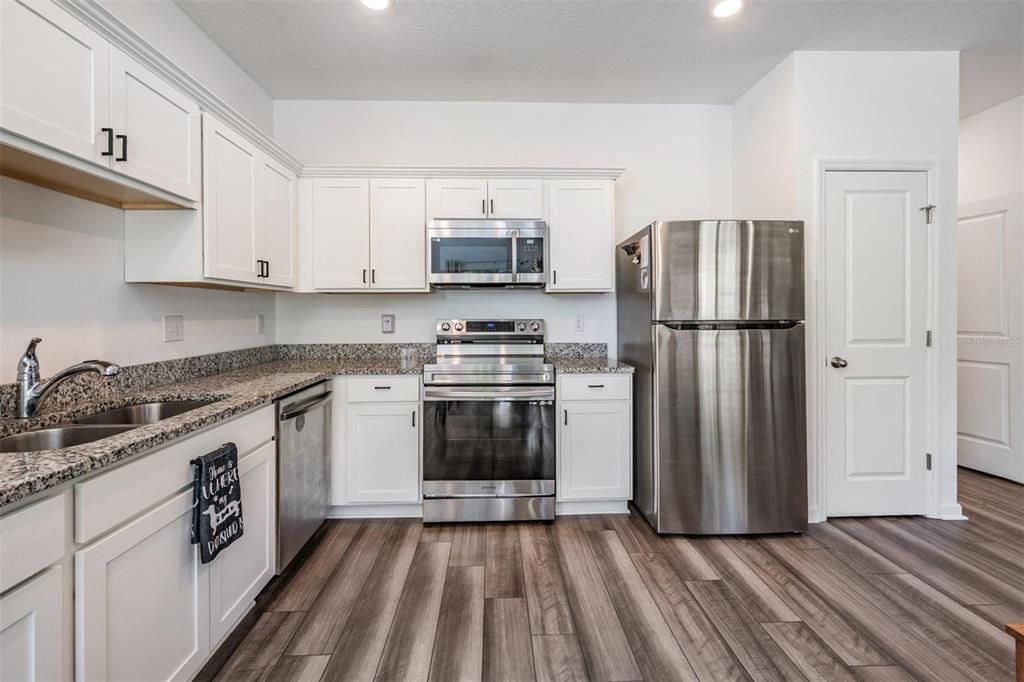 En Venta: $239,000 (3 camas, 2 baños, 1471 Pies cuadrados)