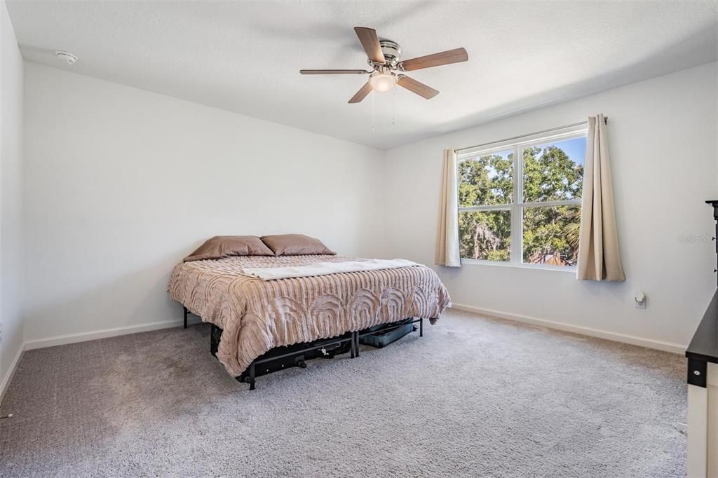 En Venta: $239,000 (3 camas, 2 baños, 1471 Pies cuadrados)