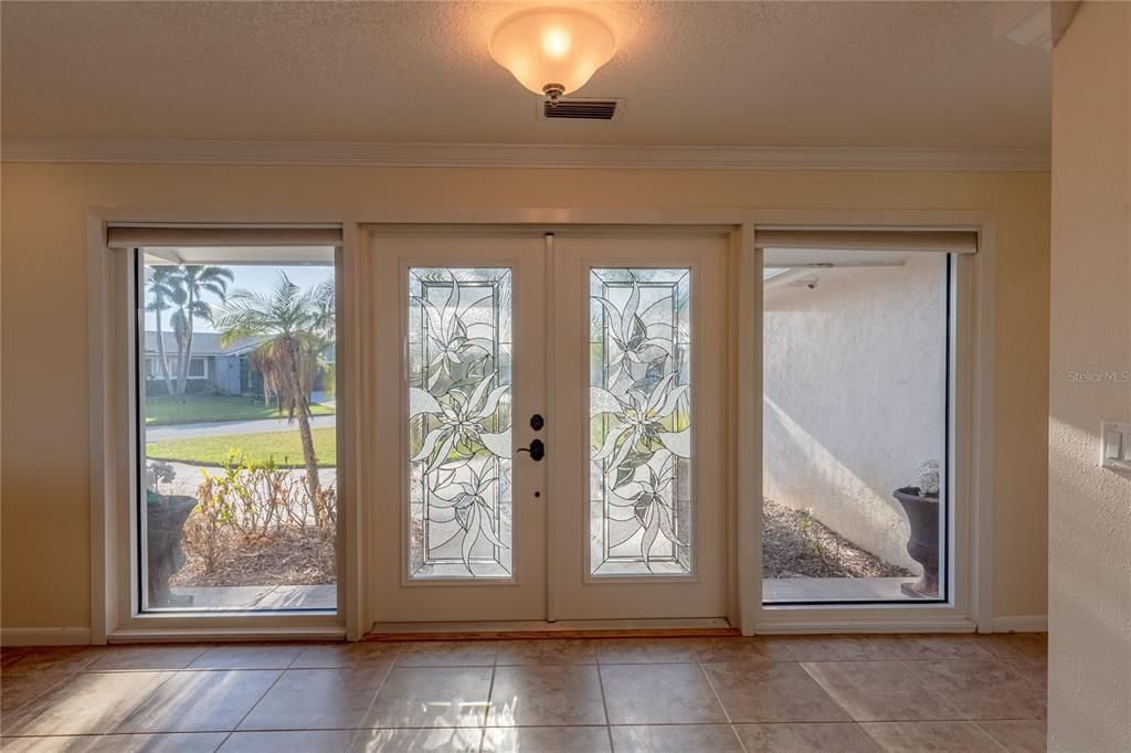 На продажу: $2,199,000 (5 спален, 3 ванн, 3239 Квадратных фут)