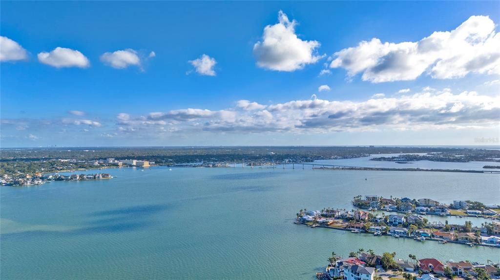 На продажу: $2,199,000 (5 спален, 3 ванн, 3239 Квадратных фут)