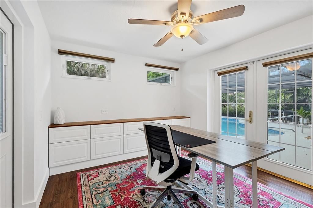 For Sale: $1,075,000 (3 beds, 2 baths, 1715 Square Feet)